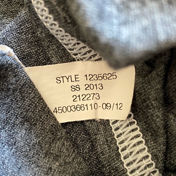 MEDIUM Under Armour Loose HeatGear Baseball Shirt - Picture 7 of 7